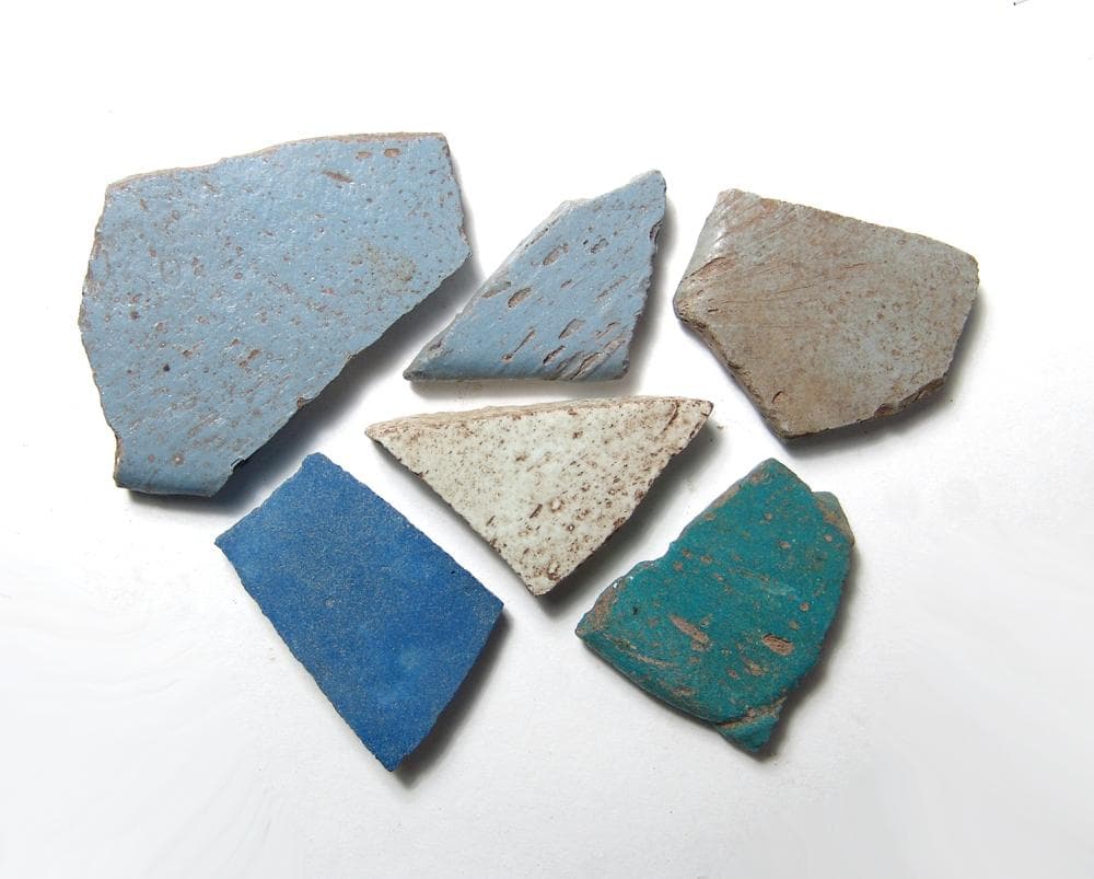 6 New Kingdom to Late Period Egyptian glass sherds