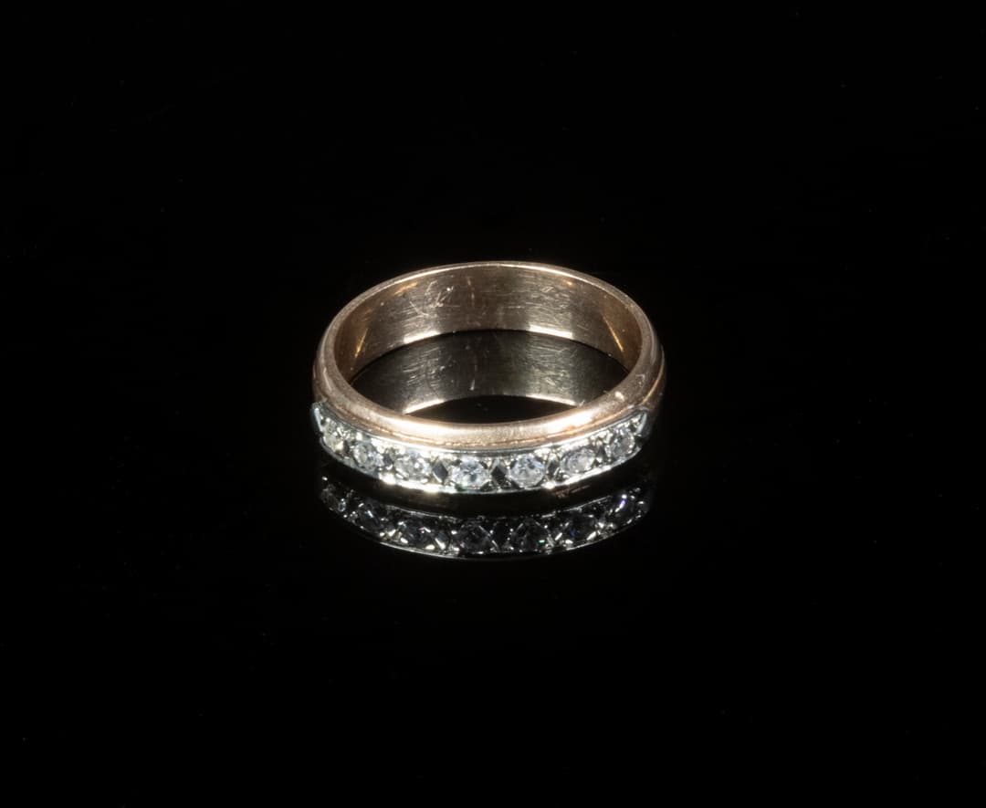 LADIES DIAMOND RING