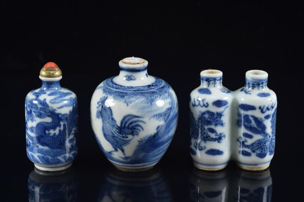 3 Underglaze blue snuff bottles