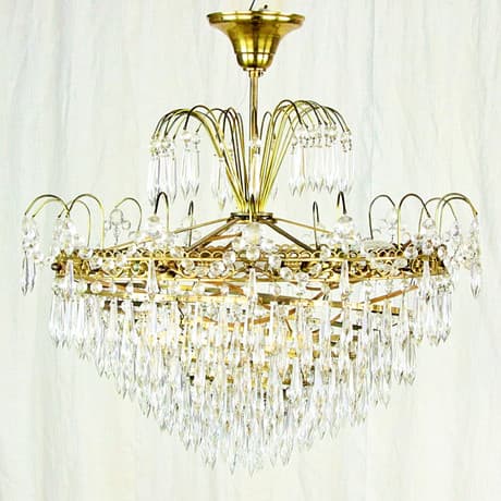 KRISTALLKRONA, mässing, prismor av glas, 8…