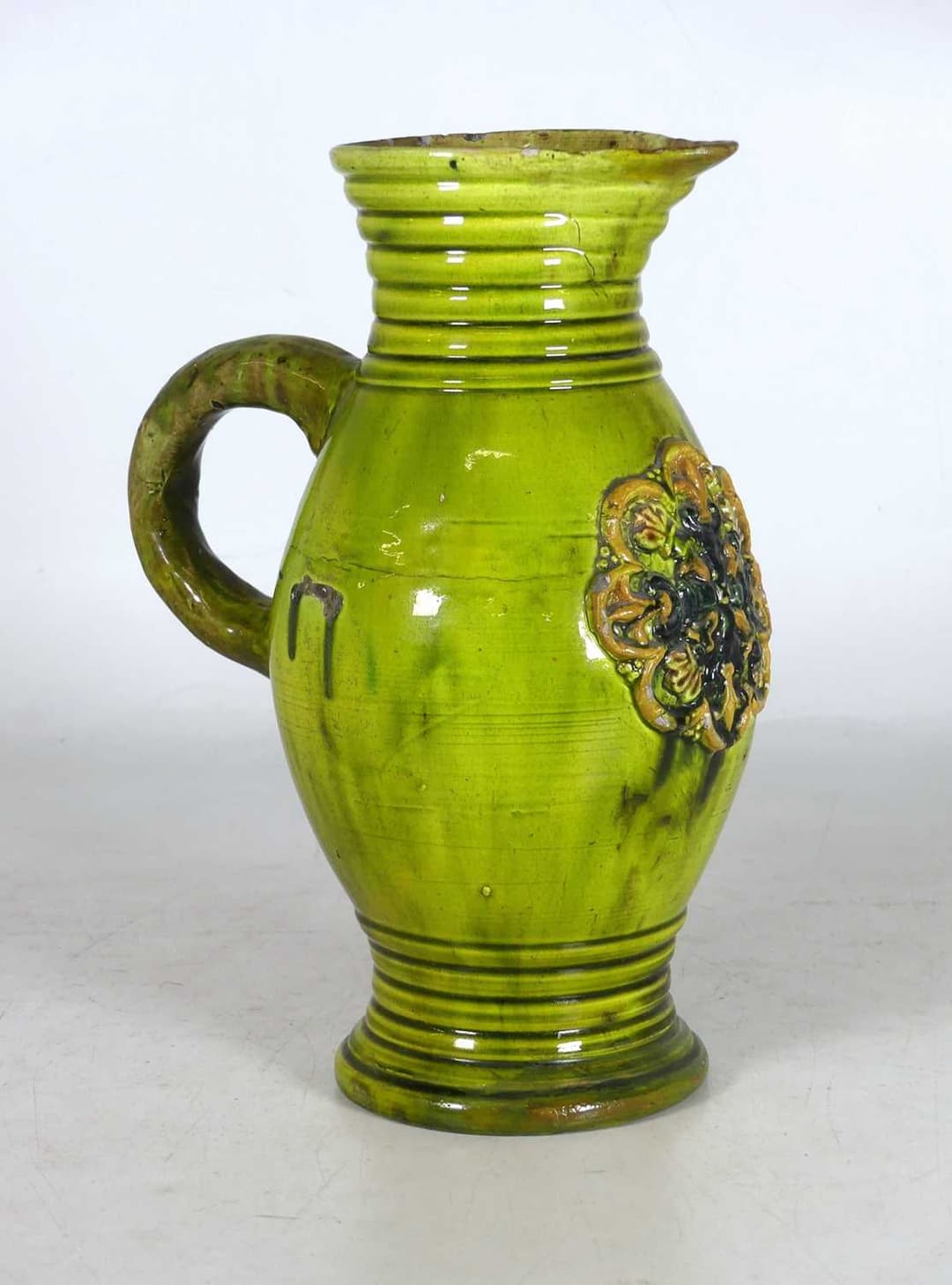 Lot 1 - An Edward Bingham for Castle Hedingham Pottery