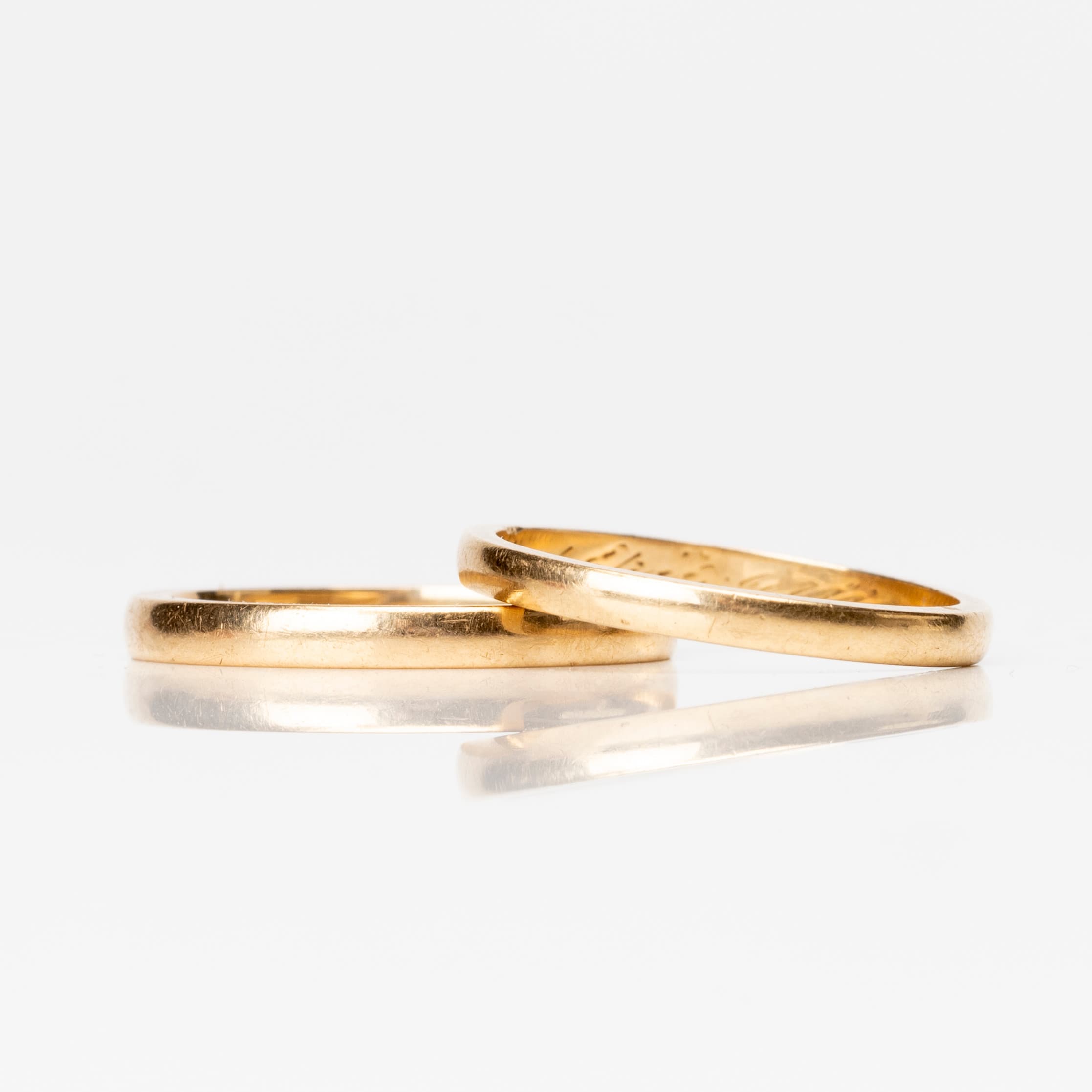 RINGAR, 2 st, 18K guld, bland annat Guldvaruhuset Aktiebolag, Stockholm