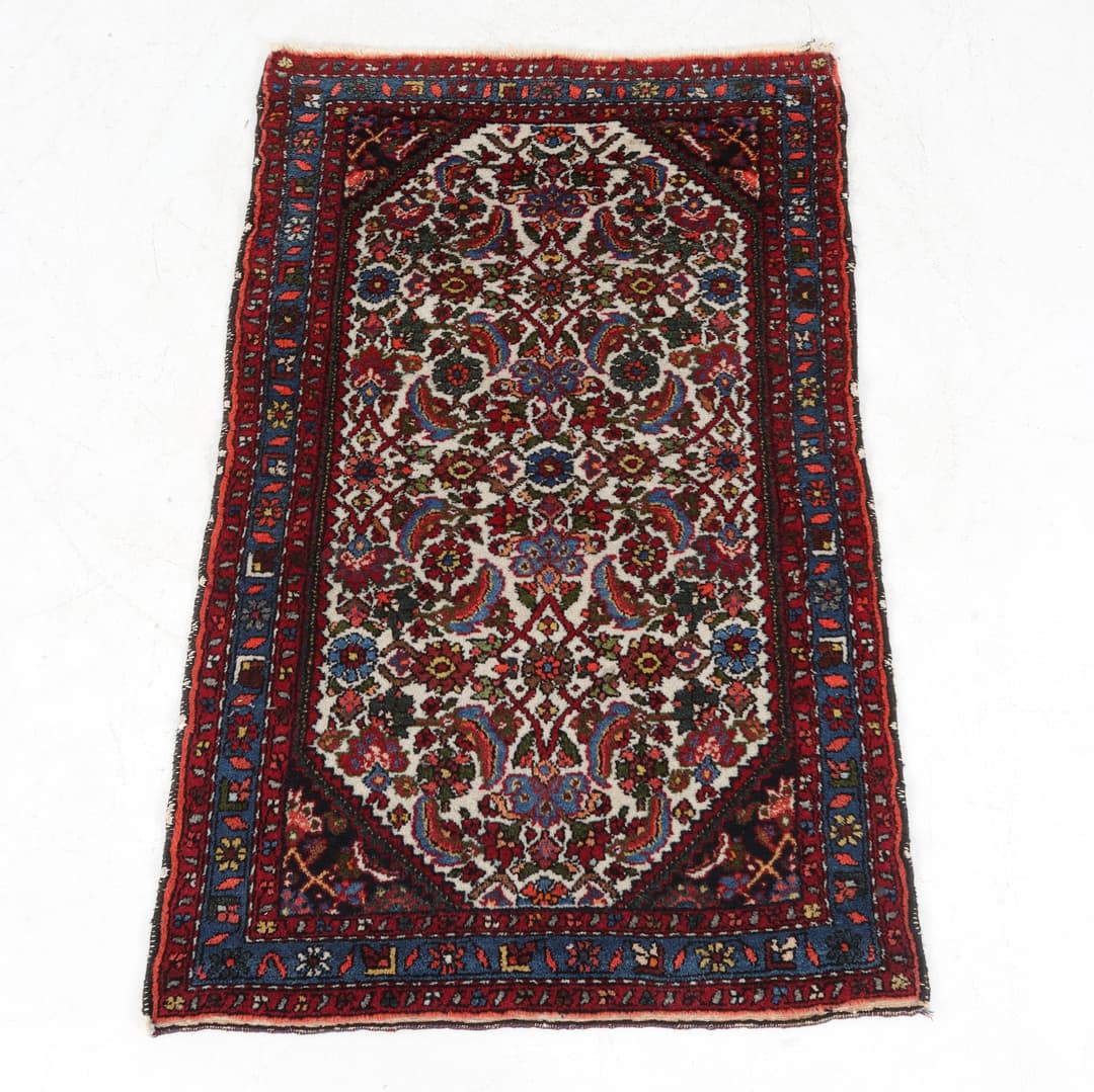 MATTA, Bakhtiari, Persien. 124 x 76 cm.