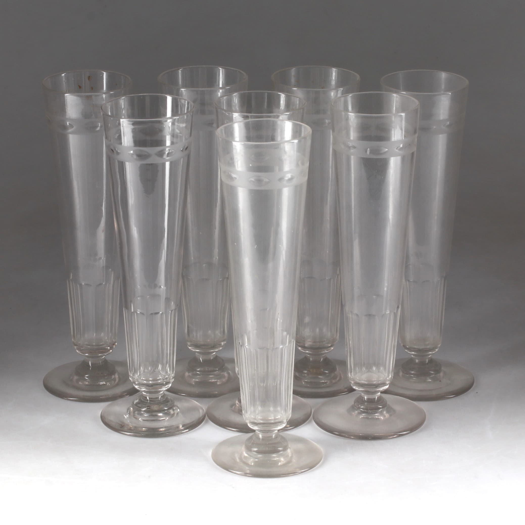 ÖLGLAS, 8 st, 1900-talets första del.