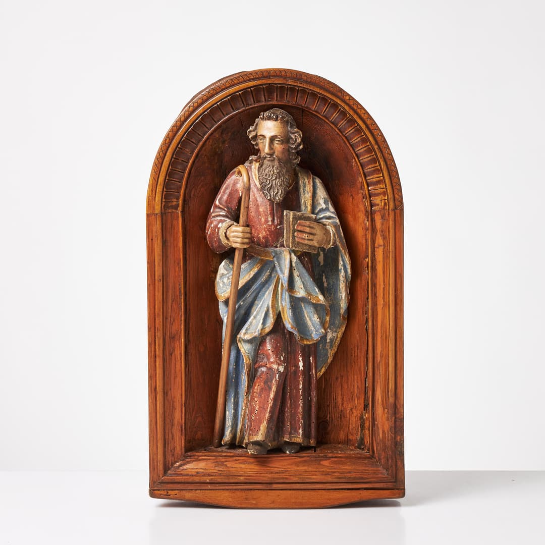 SKULPTUR, 1800-tal, möjligen aposteln Johannes, skuren i trä med kredering