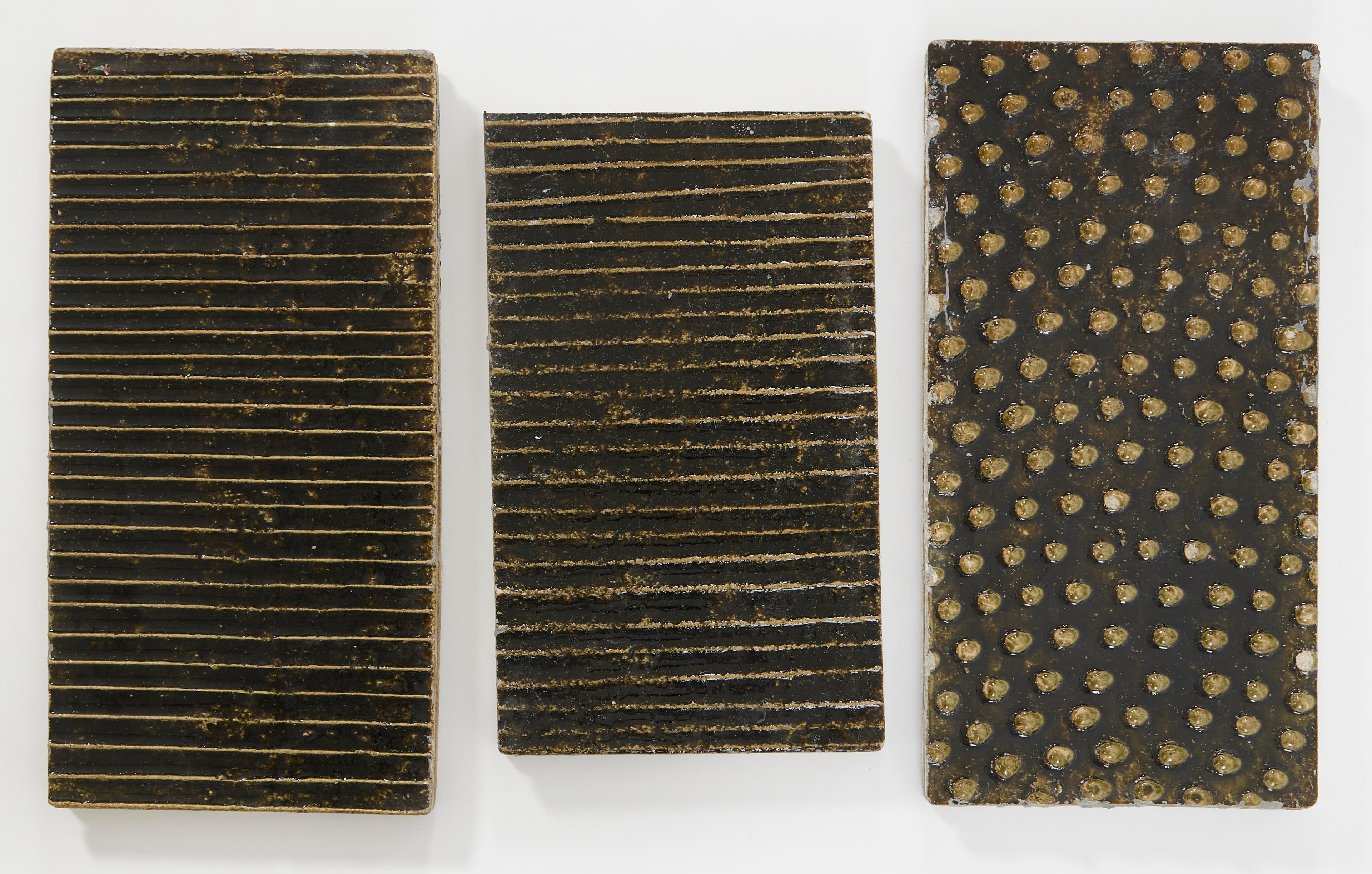 KARIN BJÖRQUIST. Kakelplattor, 3 st, Gustavsberg, 1960-tal.
