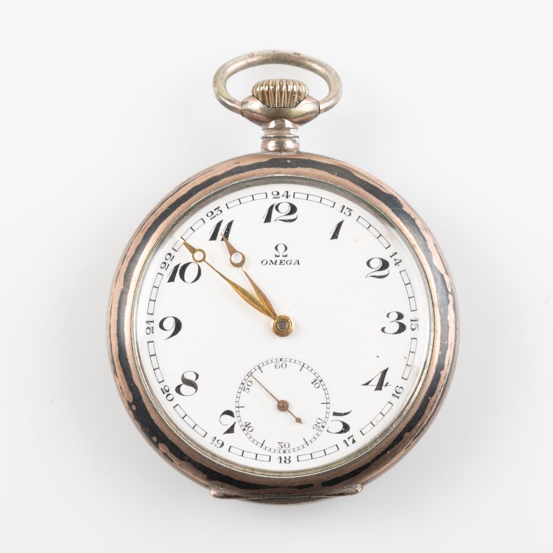 OMEGA, fickur, 52 mm, silver, ca 1930.