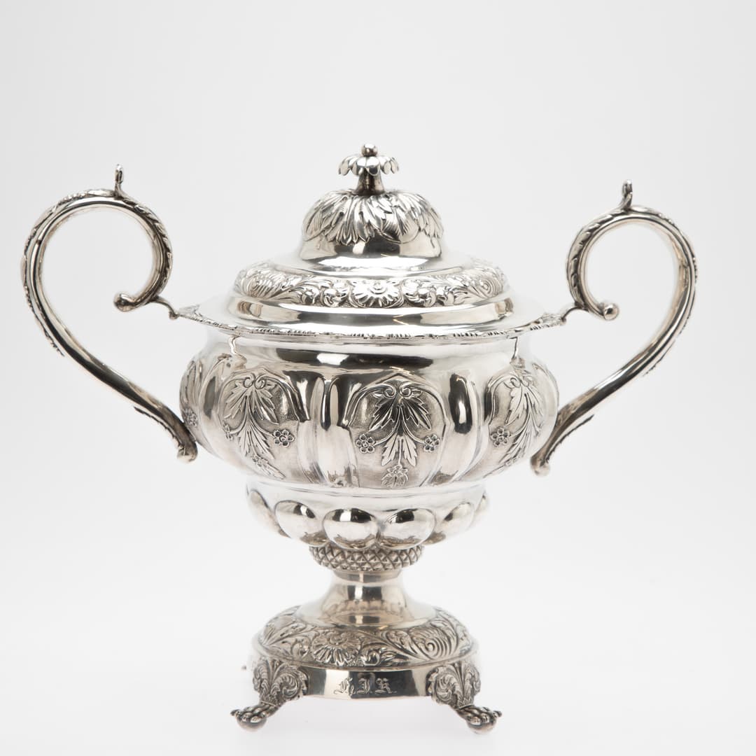 AUGUST WILHELM BERGWITZ. Biedermeier Zuckerpokal Silber, Riga, dat. 1839.