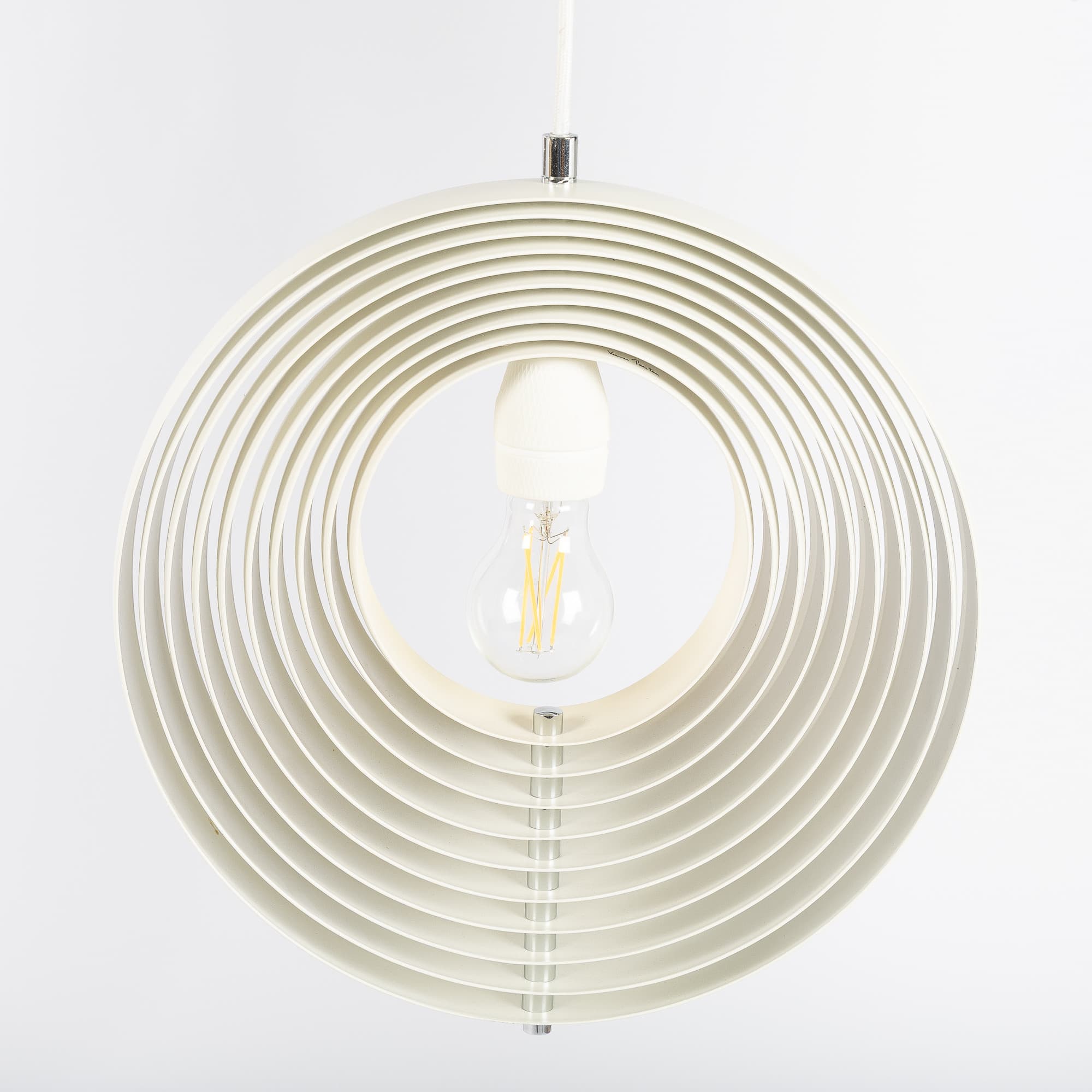 VERNER PANTON. Taklampa, "Moon", Verpan, samtida.