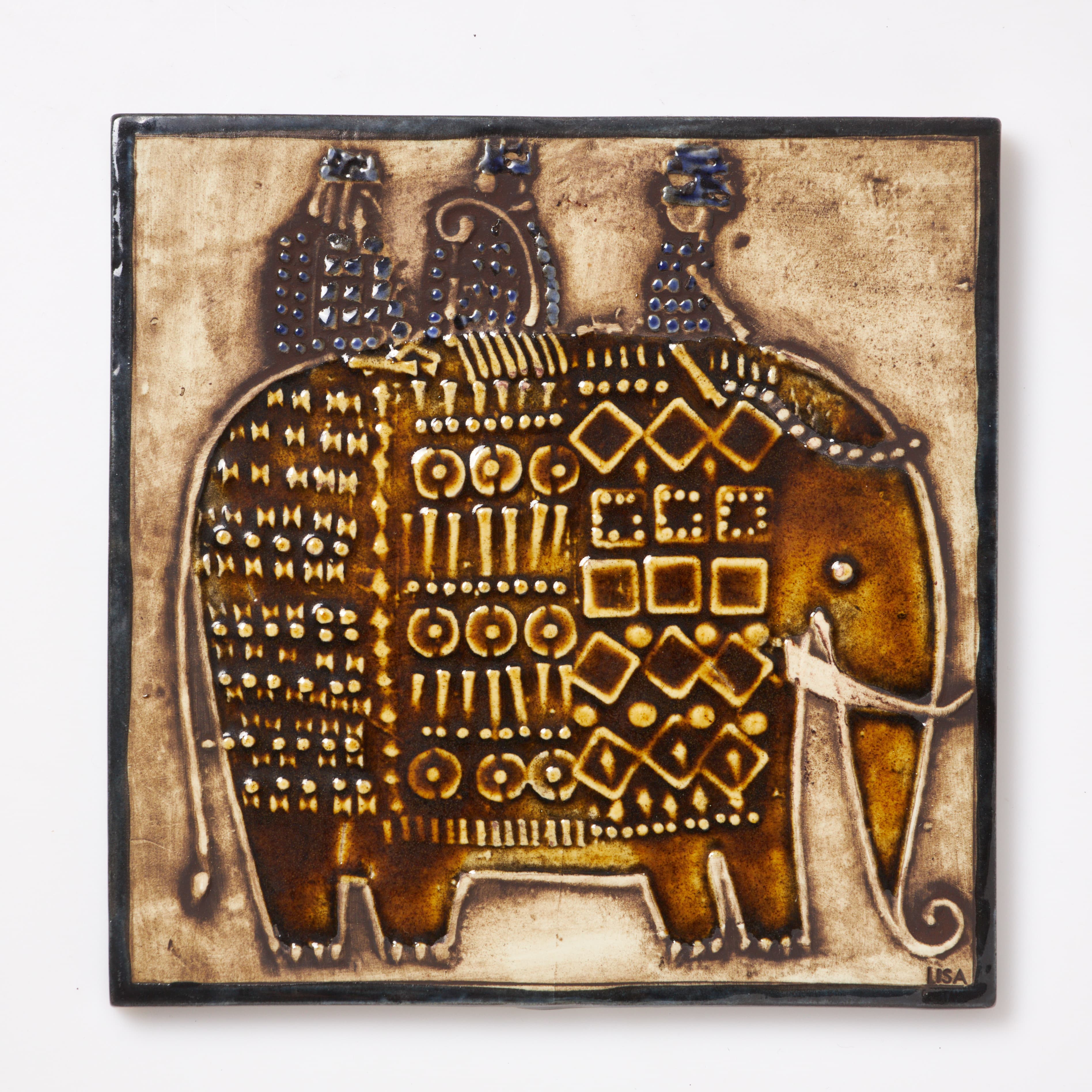 Väggplakett, "Elefant", glaserat stengods, stämpelsignerad.