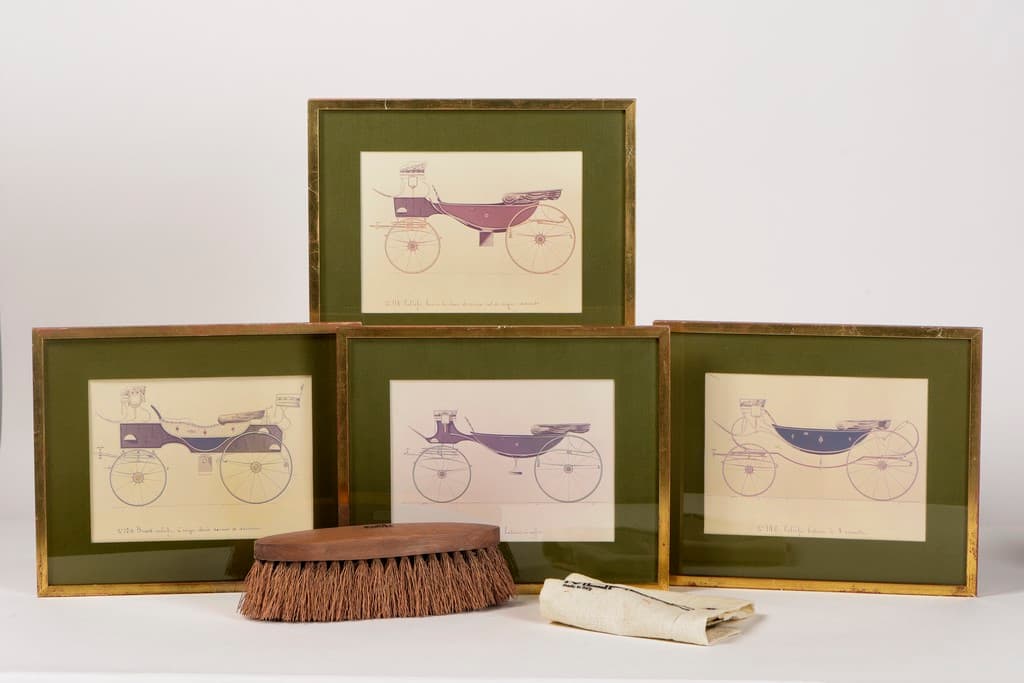 Collection HERMES. Suite de quatre reproductions de calèches, N°118