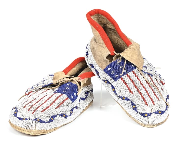 SIOUX (LAKOTA) BEADED MOCCASINS