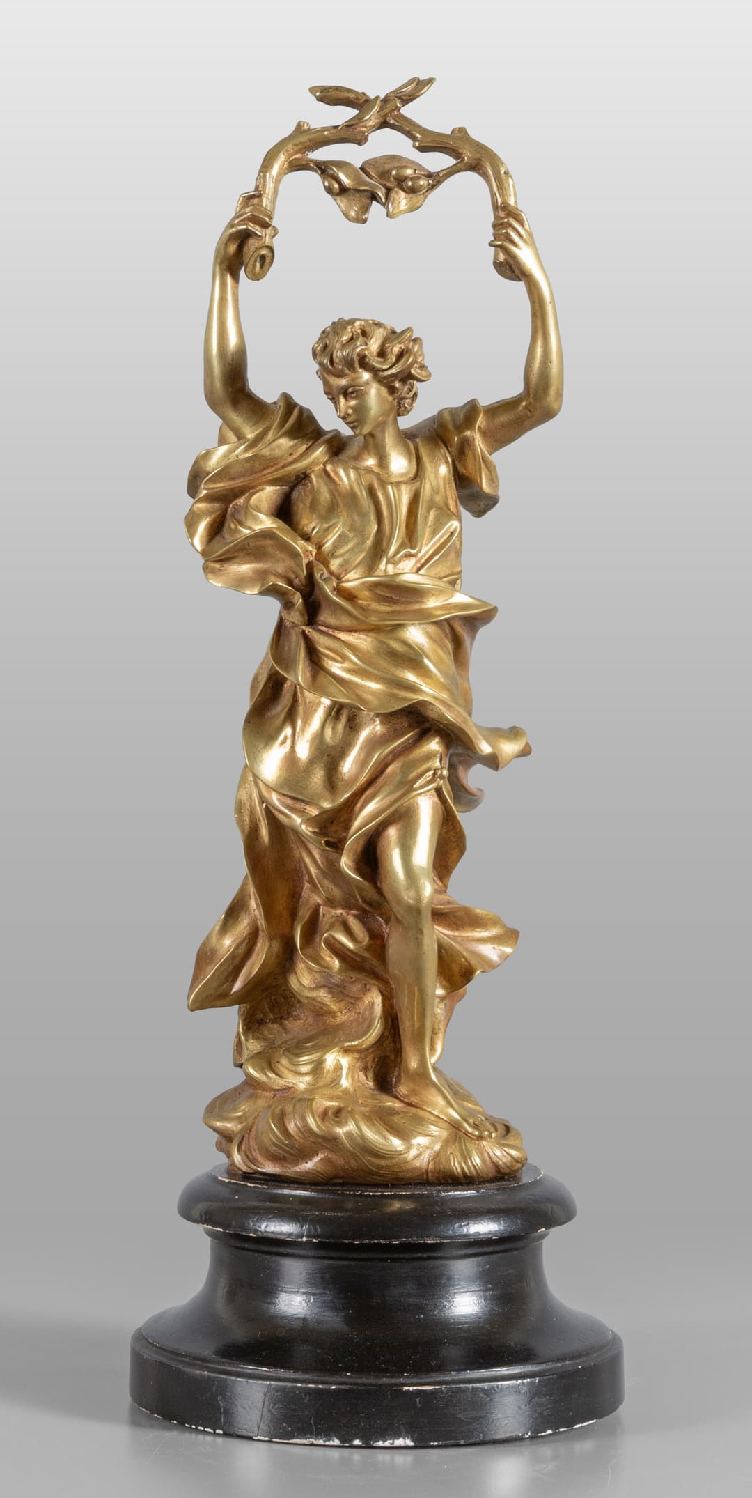 Figura allegorica, scultura in bronzo dorato, sec.XIX h.cm.38