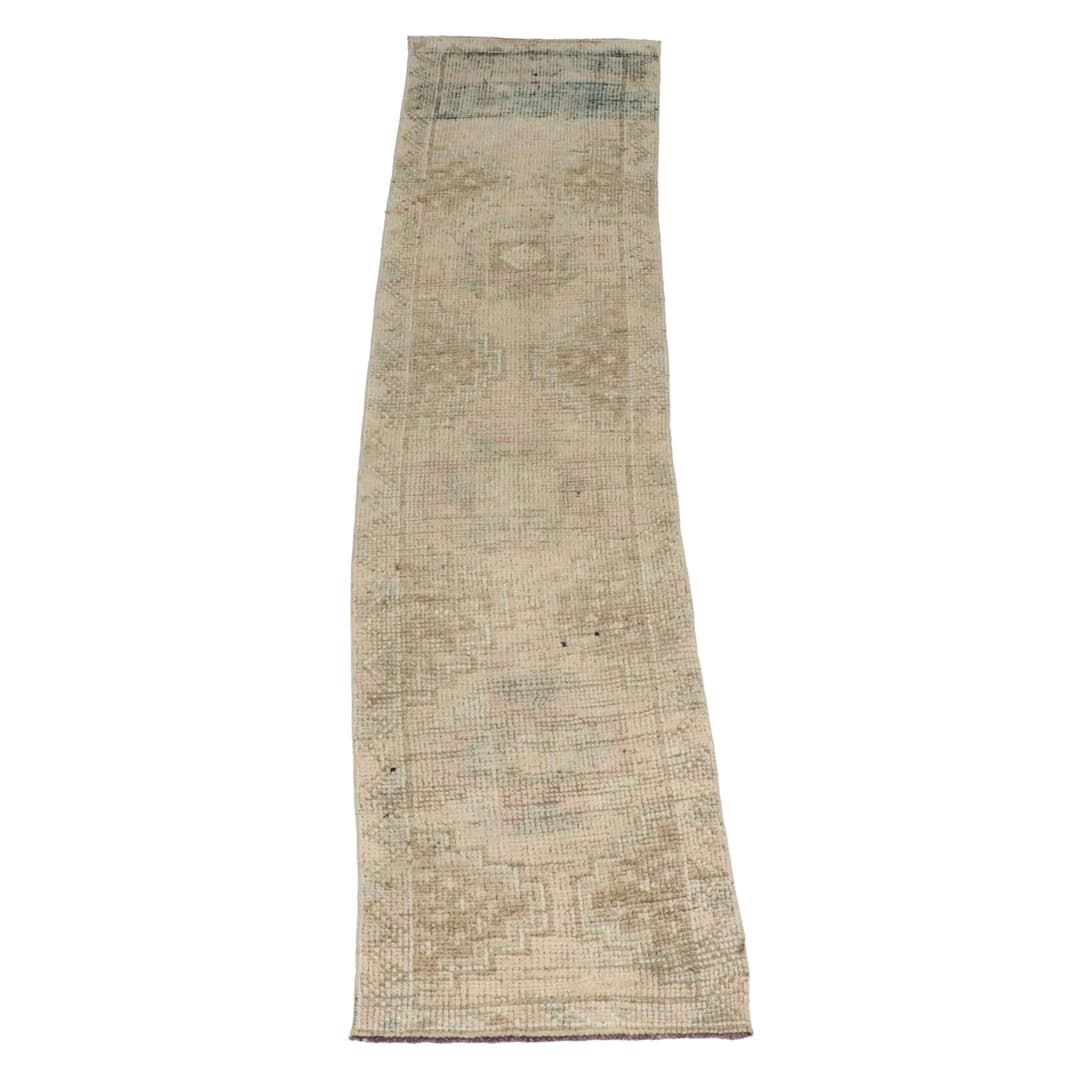 2'8 x 10'9 Hand-Knotted Turkish Anatolian Carpet Runner