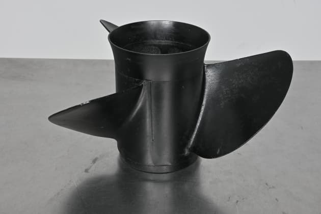 Propeller Yamaha 13,5*23-M