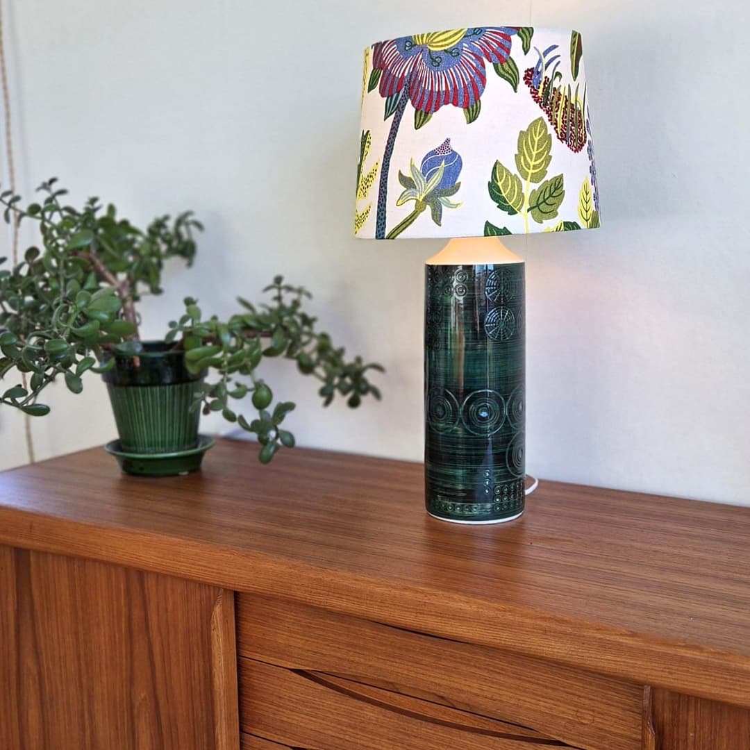 Lampskärm Exotic Butterfly linne Josef Frank. 30 cm ø