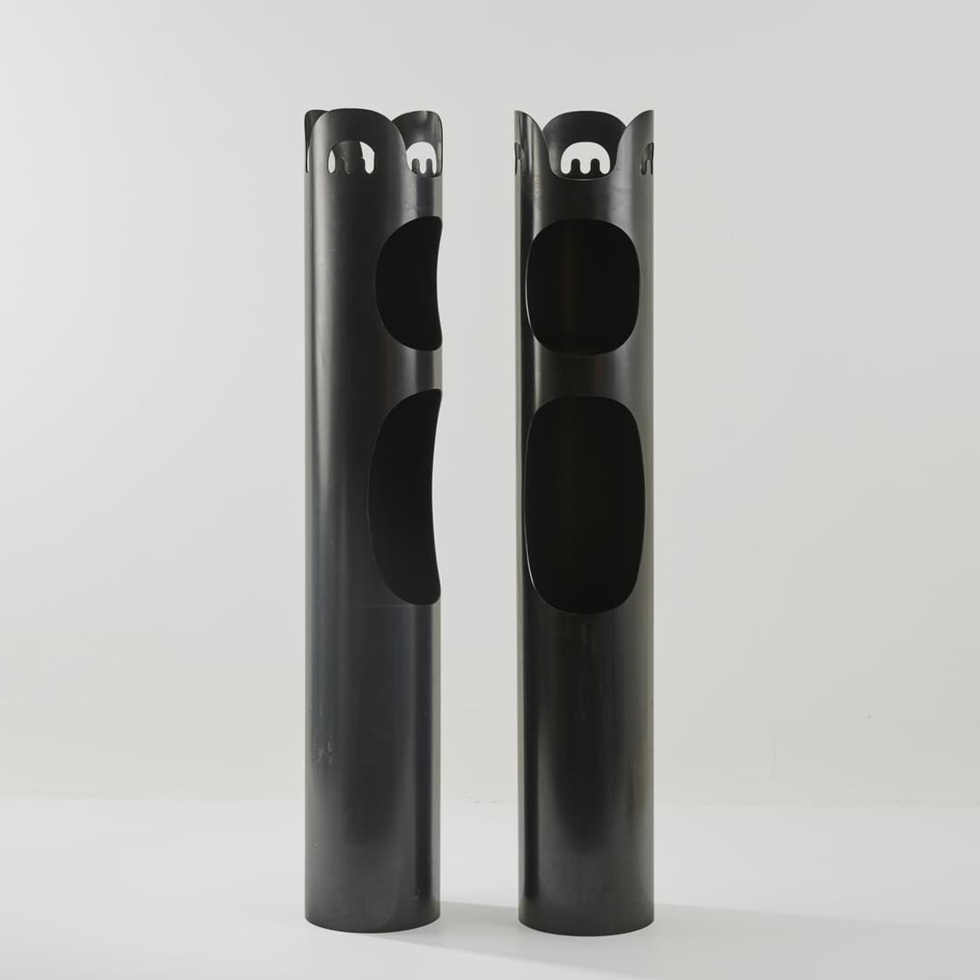 Enzo Mari Zwei Garderoben- / Schirmständer 'Kerguelen', 1967