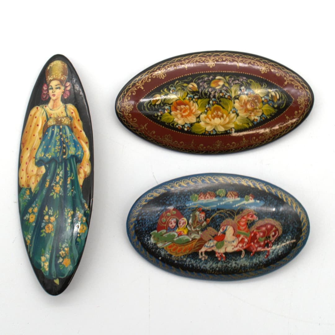 SET AUS 3 RUSSISCHEN LACKMALEREI BROSCHEN.