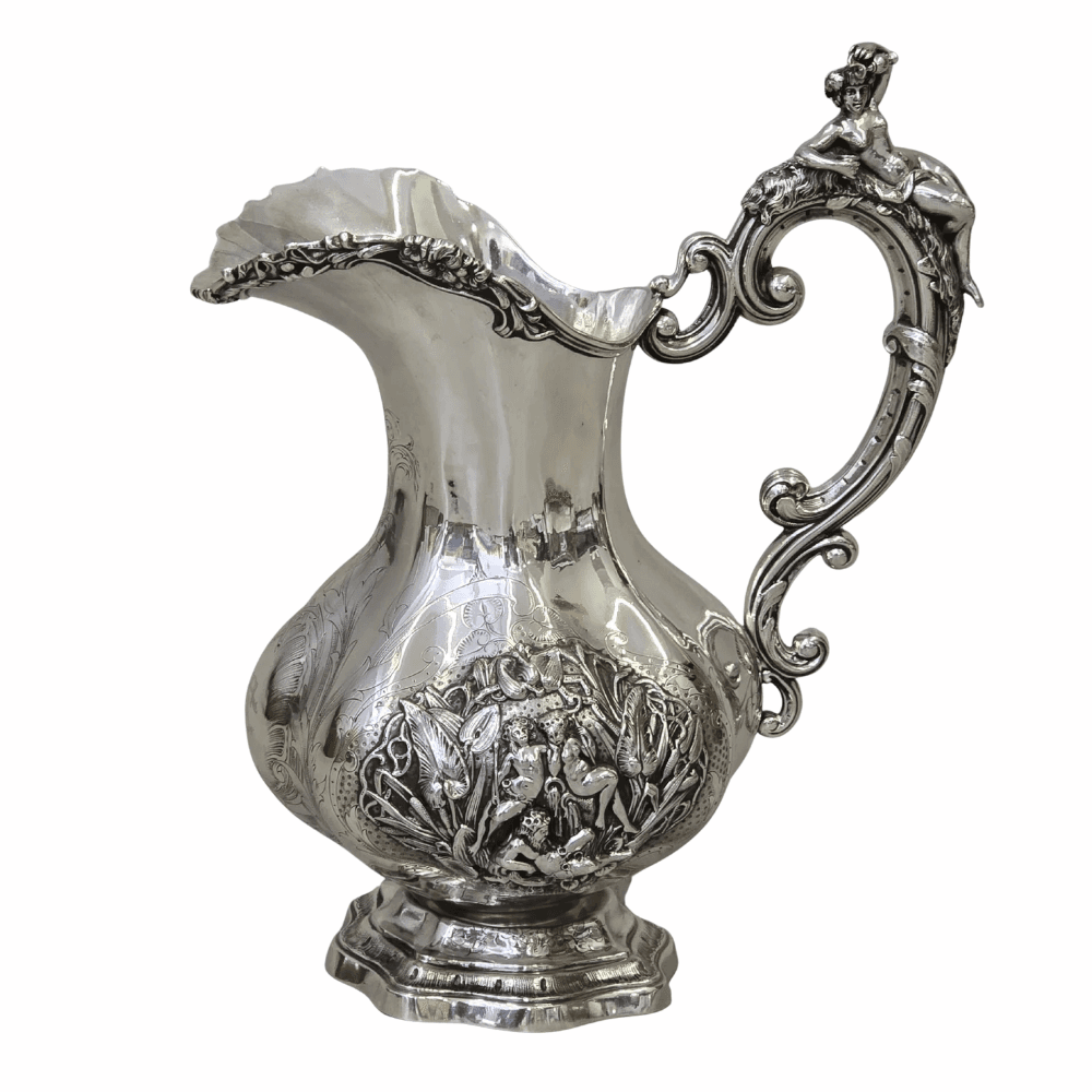 Jofaina en plata inglesa punzonada. Decorada con escenas mitológicas