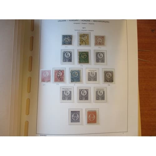 Hungary. Early to modern M/U coln in 2 Schaubek albums. Incl...