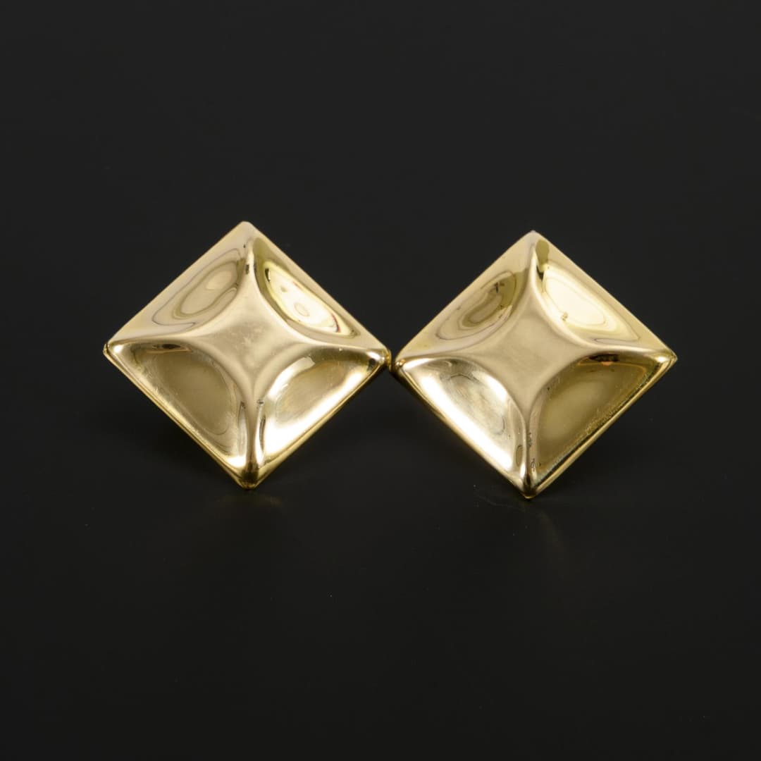 Modern clip stud pair.