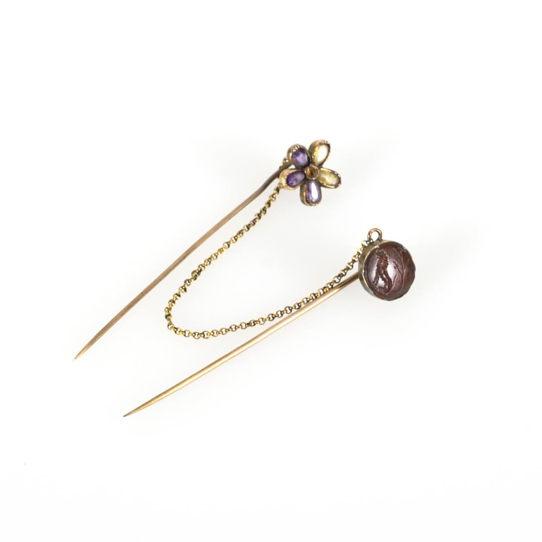 Historical collar pin.