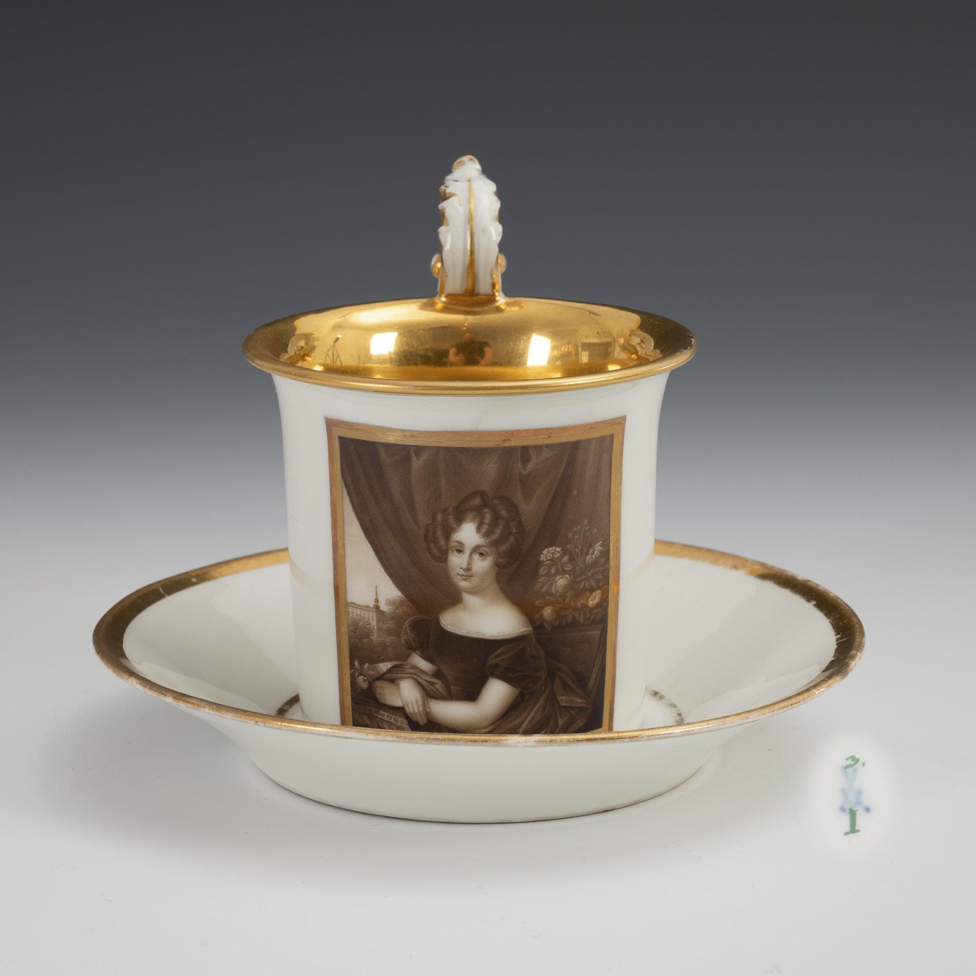 Vitrine cup with portrait of a woman. Meissen.