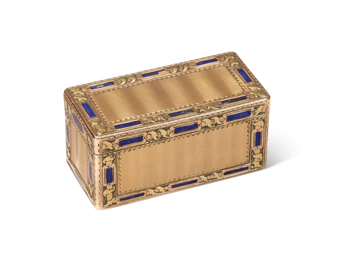 A Louis Xv Gold and Enamel Snuff Box