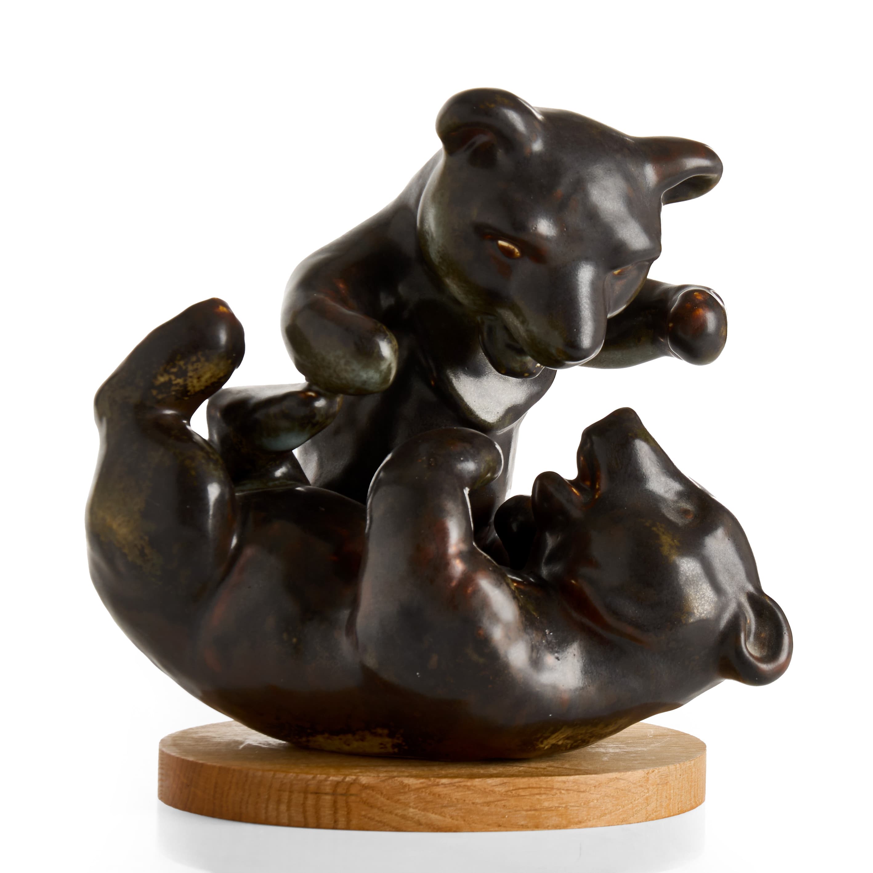 KARL GRÖSSEL. Figurin, "Lekande björnar" på sockel, stengods, monogramsignerad