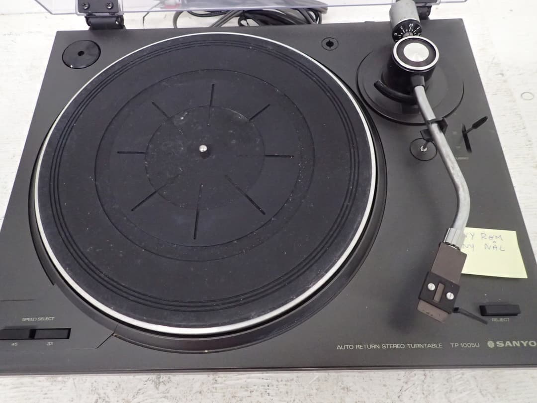 Skivspelare "Sanyo"