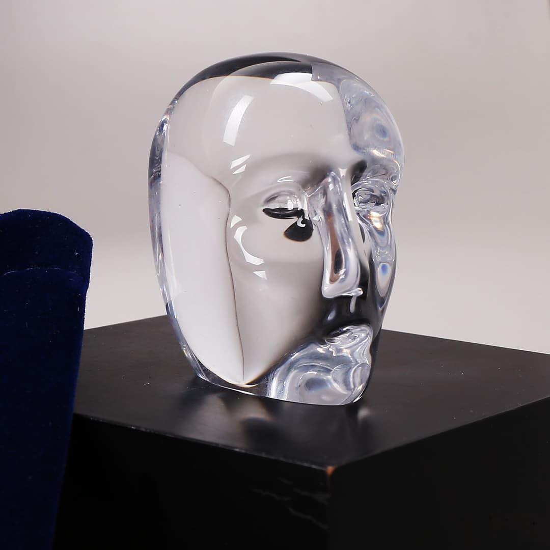 BERTIL VALLIEN. Skulptur, ansikte, glas, Kosta.