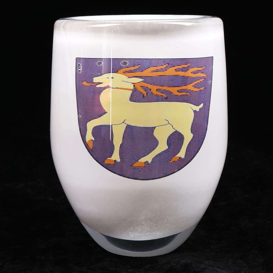 ROBERT OLDERGAARDEN. Vas, glas, unik graal, Oldergaard Glashytta, signerad.