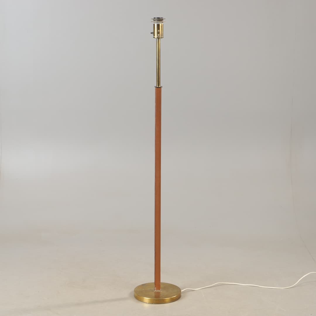 GOLVLAMPA, "590A", mässing och skinn, Philips, 1900-talets mitt.