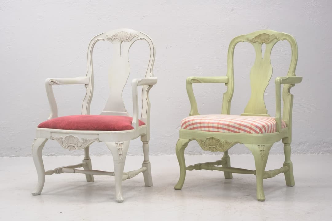 KARMSTOLAR, 2 st, rokokostil, 1900-tal