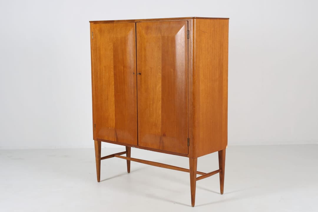 AXEL LARSSON, troligen, linneskåp, teak, Bodafors, 1950-tal