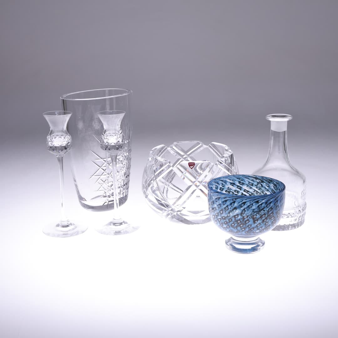 GLASFÖREMÅL, 6 delar, bl.a. Orrefors.