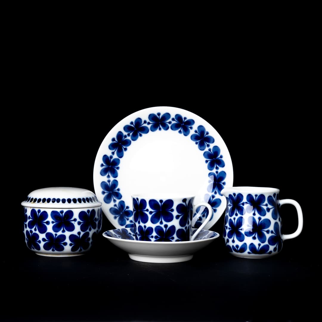MARIANNE WESTMAN. Kaffeservis, 17 delar, "Mon Amie", porslin, Rörstrand.