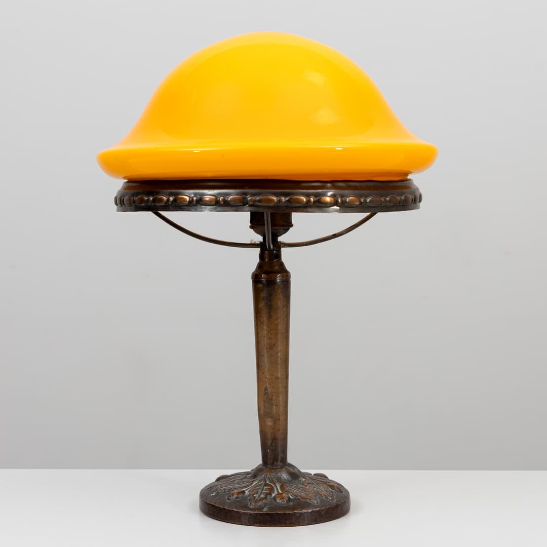 BORDSLAMPA, jugend, 1900-talets början.