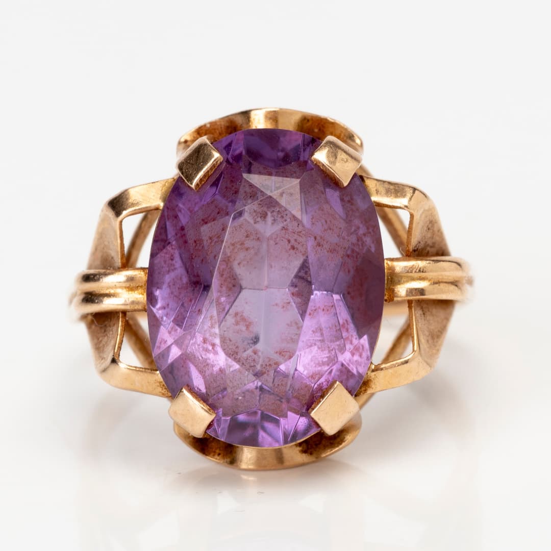 RING, guld, 14K med lila sten, Riga.