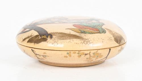 A Japanese Meiji-Period Satsuma Circular Box, Late 19th/Early 20th Century