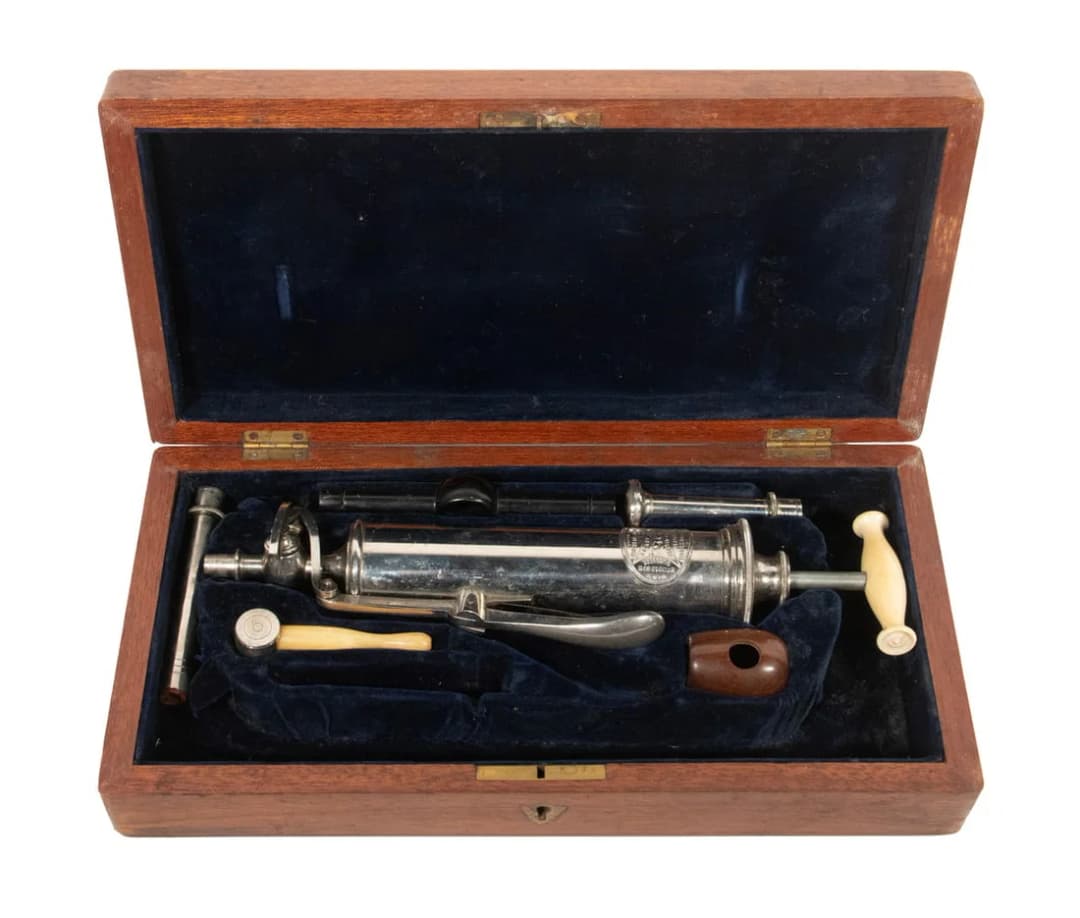 CIRCA 1870 BRITISH CASED SURGICAL TOOL BY MAYER & MELTZER