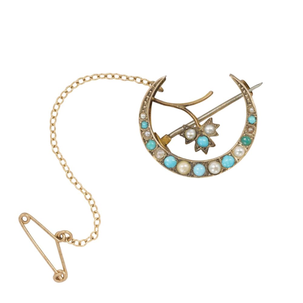 A Victorian turquoise, seed pearl, and 9k gold pin