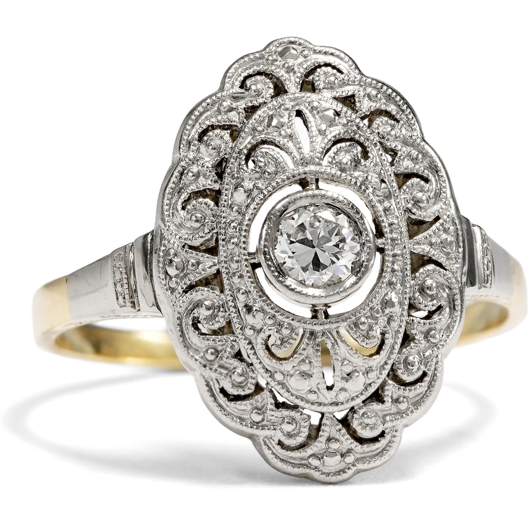 Elegant Ring With Diamond In Gold And Platinum, Germany Around 1930