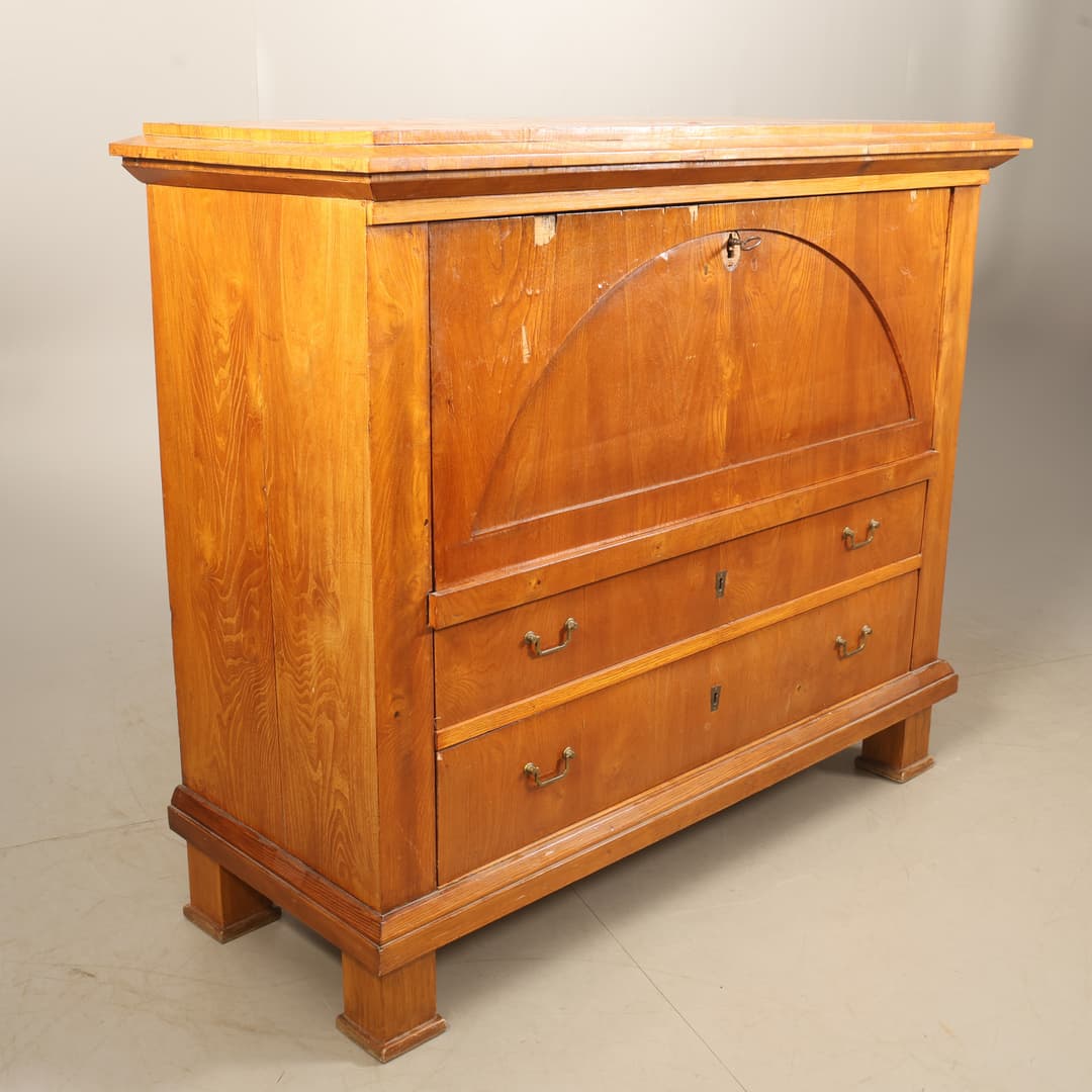 CHIFFONJE, 1800-tal.