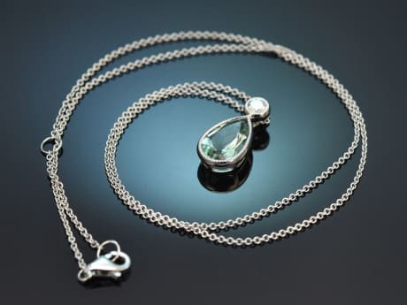 Feiner grüner Edelberyll Diamant Anhänger mit Kette aus Weißgold 750