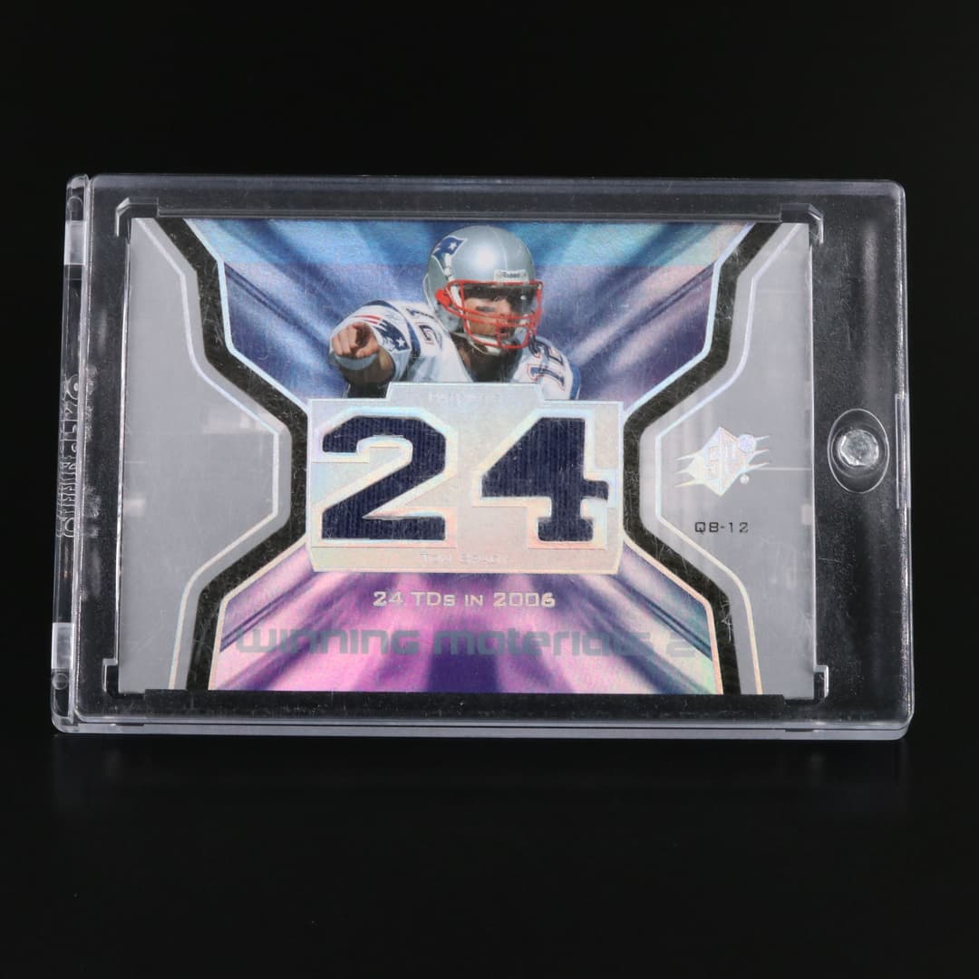 2007 Spx Tom Brady Game-Used New England Patriots Relic Football Card