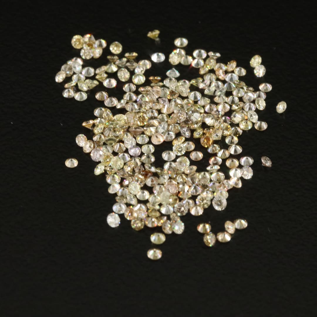 Loose 3.03 CTW Diamond Lot Including Fancy Yellow