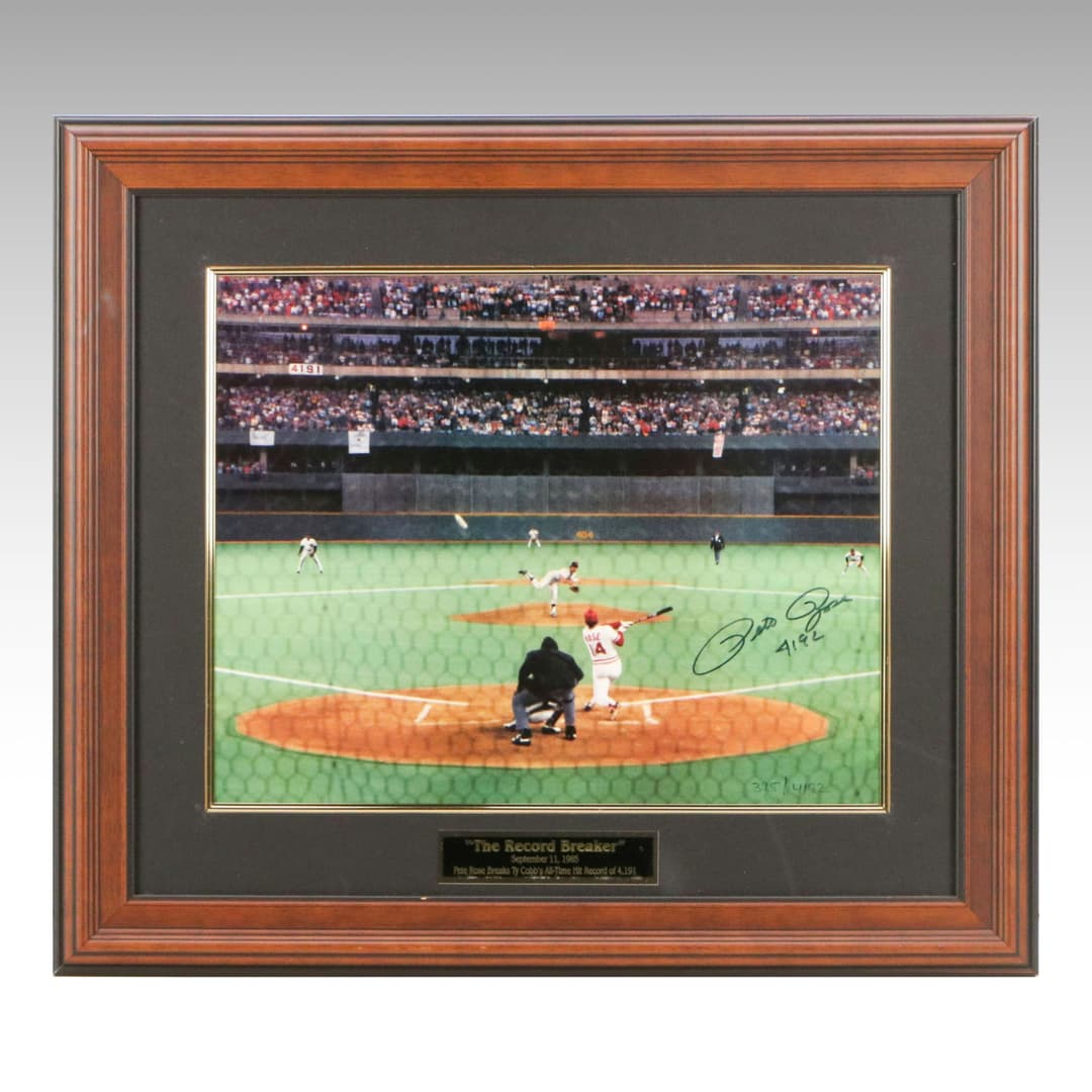 Pete Rose Signed Cincinnati Reds Record Breaking Hit Display