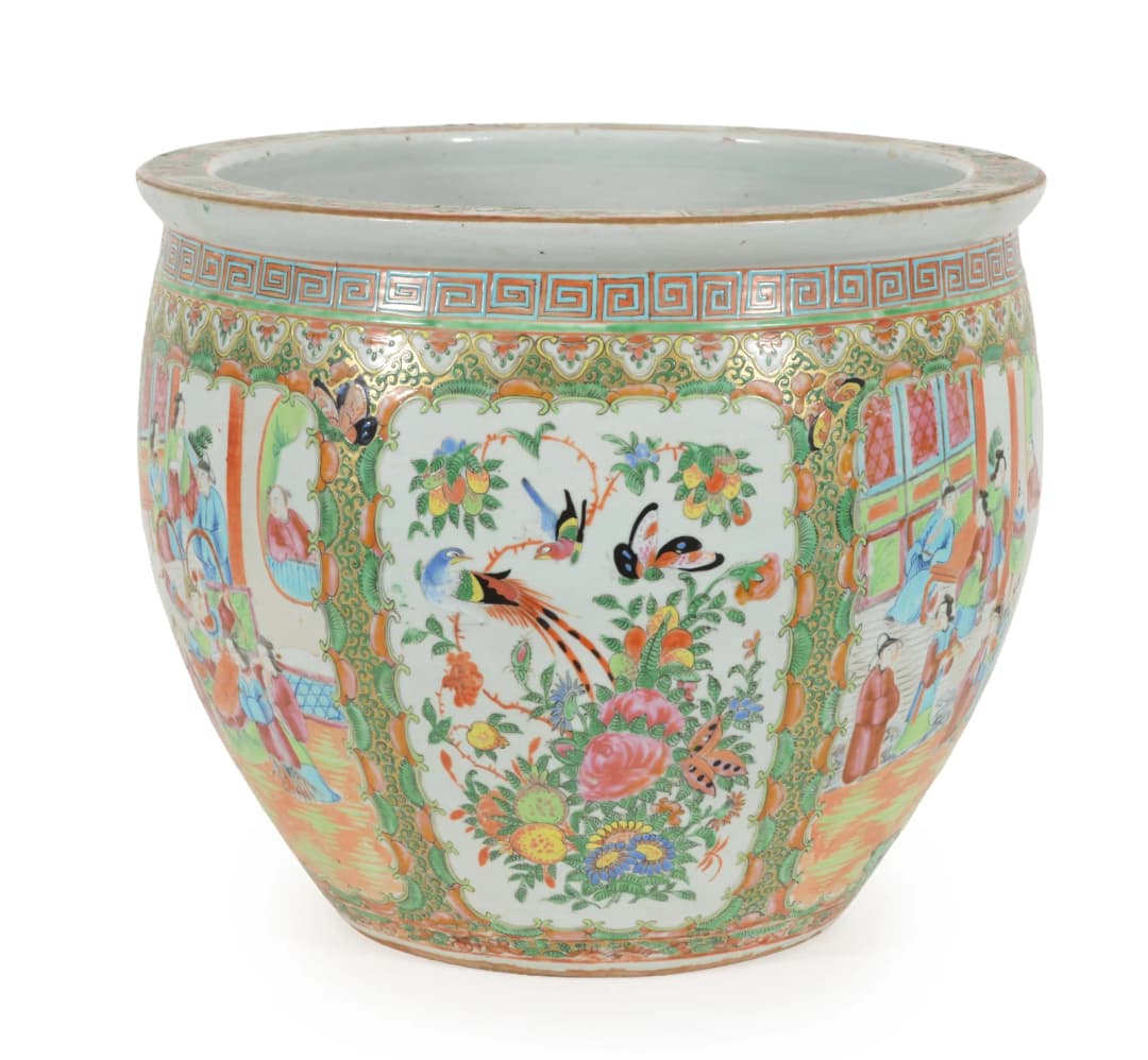 19th century Chinese famille rose porcelain "rose medallion" goldfish
