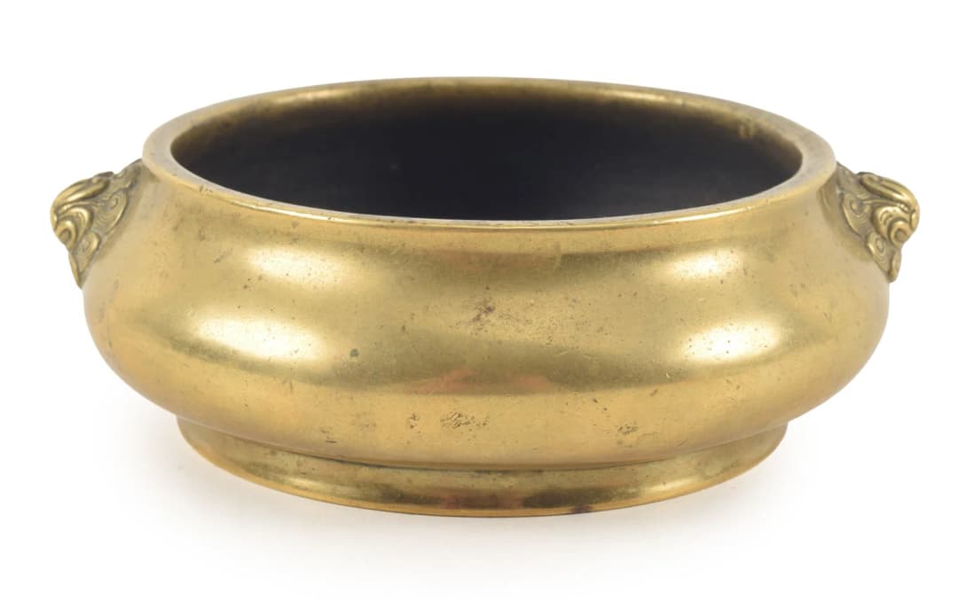 18th century or earlier Chinese gilt bronze censer. Lion mask head